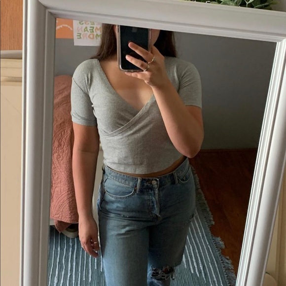 gray ribbed wrap top - Picture 3 of 3